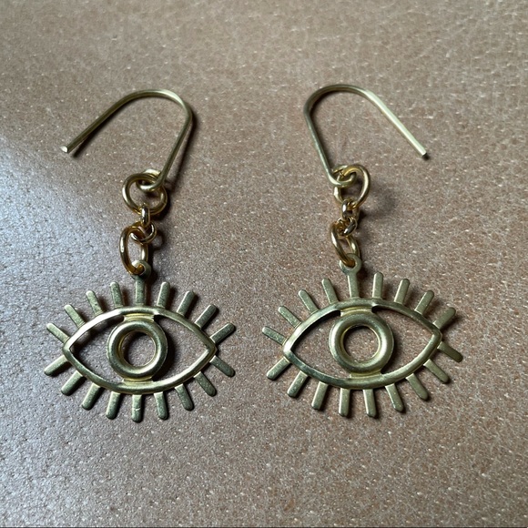 Jewelry - Evil eye 🧿 protection earrings